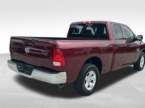 Used 2024 RAM 1500 Classic SLT image 7