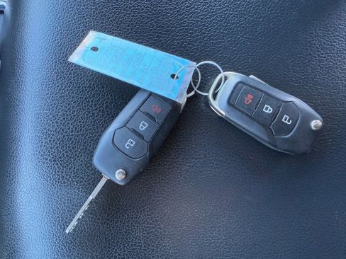 Used 2022 Ford F450 Lariat w/ FX4 Off-Road Package image 42