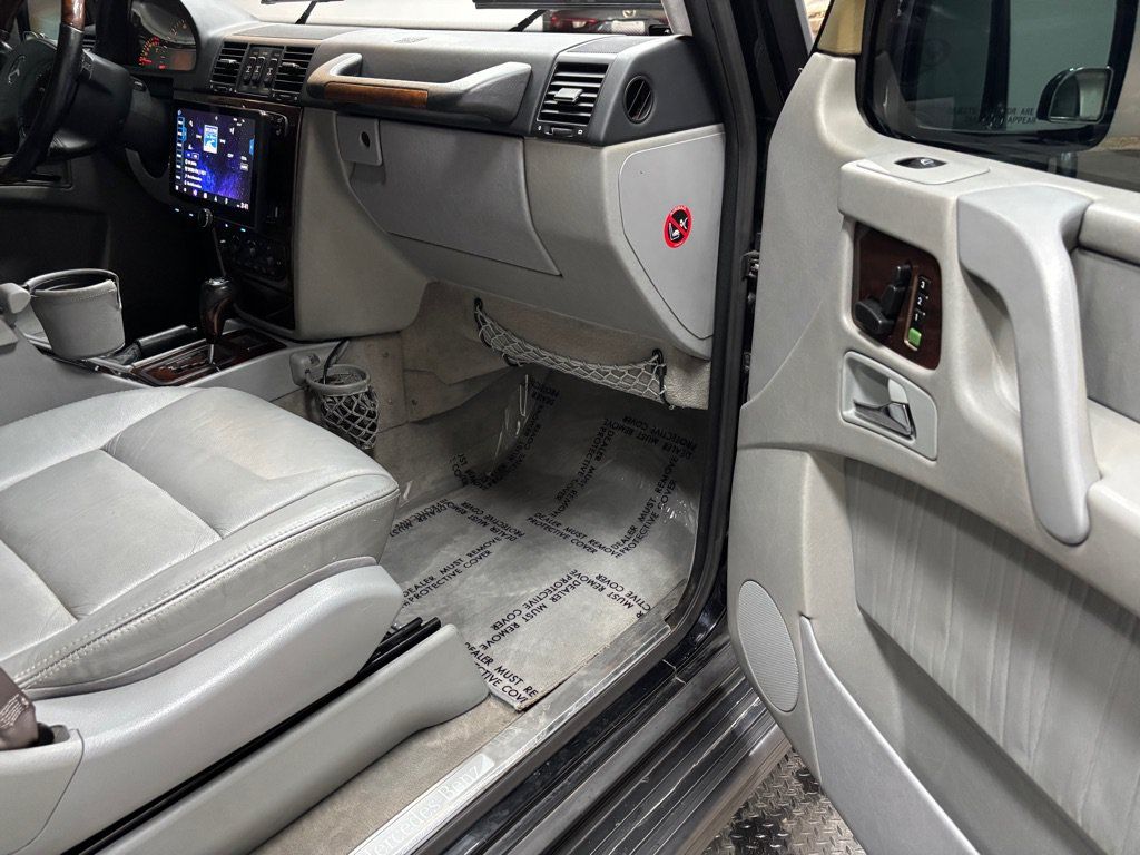 Used 2005 Mercedes-Benz G 500 image 32