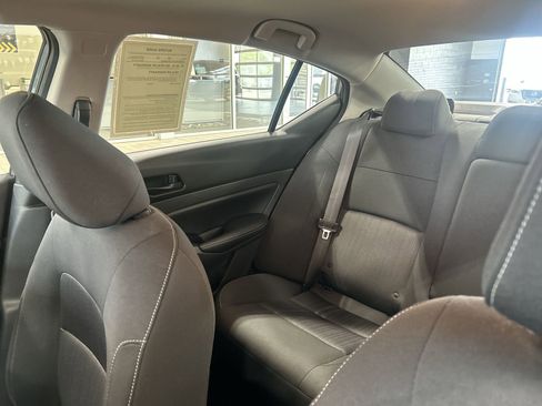 Certified 2023 Nissan Altima 2.5 SV FWD image 4