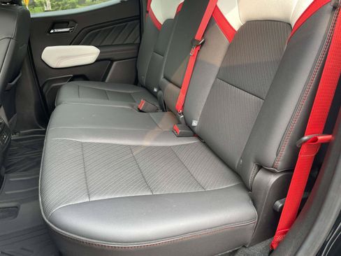 Certified 2024 GMC Canyon AT4X AWD/4WD image 17