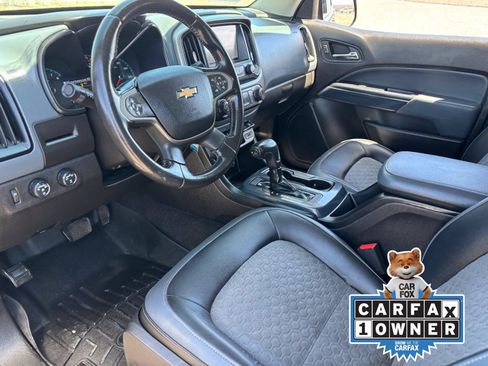 Used 2018 Chevrolet Colorado Z71 AWD/4WD image 17