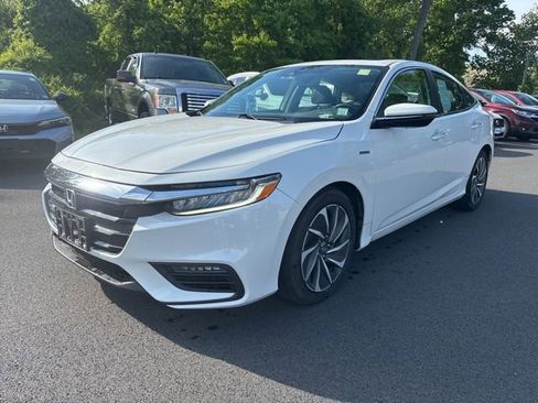 Used 2020 Honda Insight Touring image 2