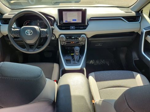 Used 2024 Toyota RAV4 XLE image 19