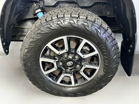 Used 2016 Toyota Tundra Limited image 11