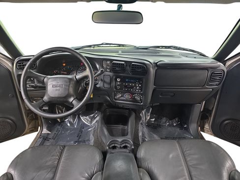 Used 2002 GMC Sonoma SLS w/ ZR5 Appearance Pkg AWD/4WD image 9