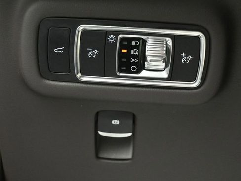 Used 2024 Lincoln Nautilus Black Label w/ Jet Appearance Package (87T) image 11