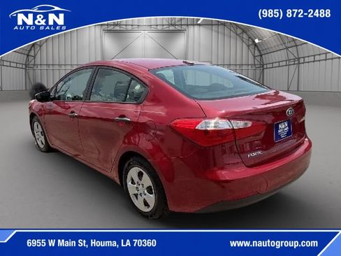 Used 2016 Kia Forte LX FWD image 4