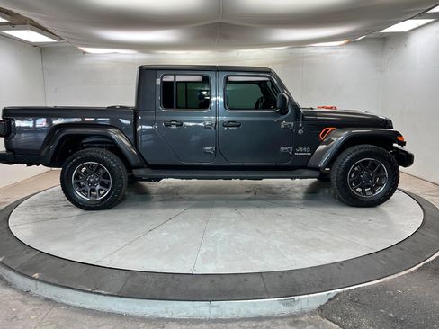 Used 2020 Jeep Gladiator Overland image 6