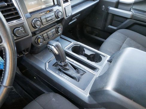 Used 2015 Ford F150 XLT w/ Equipment Group 302A Luxury image 26