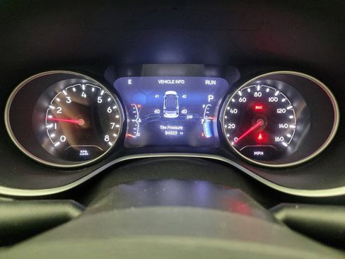 Used 2018 Jeep Compass Latitude w/ Popular Equipment Group image 23