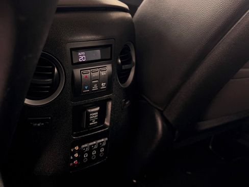 Used 2012 Honda Pilot Touring image 40