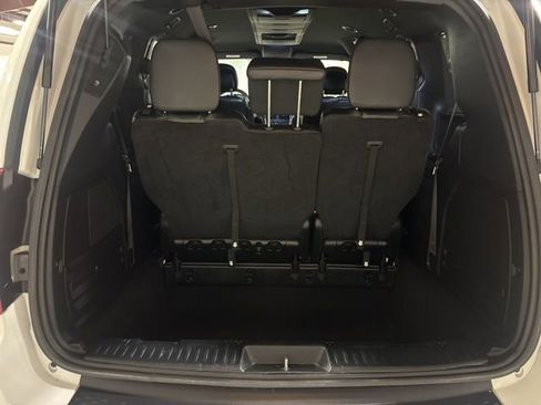 Used 2017 Dodge Grand Caravan GT image 20
