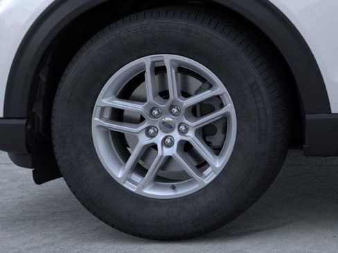 New 2025 Ford Explorer Active image 19