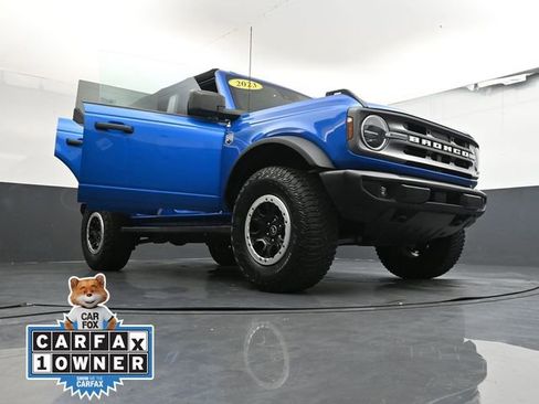 Used 2023 Ford Bronco Big Bend w/ Sasquatch Package image 37