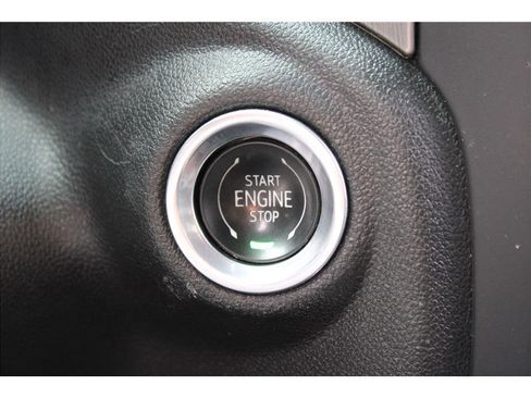 Used 2020 GMC Sierra 3500 Denali w/ Denali Ultimate Package image 20