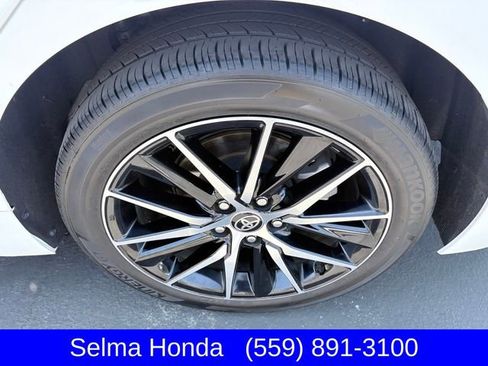Used 2024 Toyota Camry SE FWD image 23