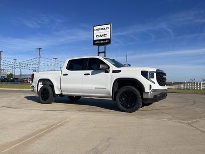 New 2025 GMC Sierra 1500 Pro