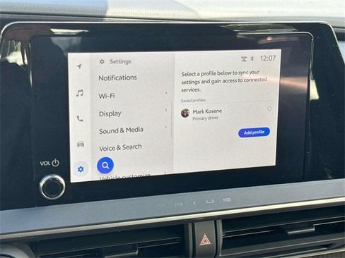 Used 2025 Toyota Prius Limited image 22