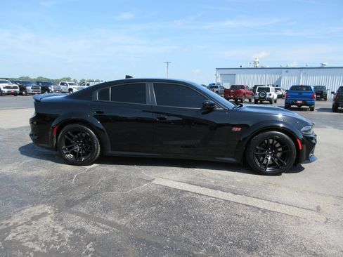 Used 2022 Dodge Charger Scat Pack RWD image 5