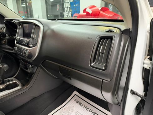 Used 2020 Chevrolet Colorado ZR2 w/ ZR2 Dusk Special Edition image 45