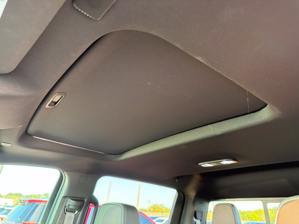 Used 2025 GMC Sierra 2500 Denali AWD/4WD image 16