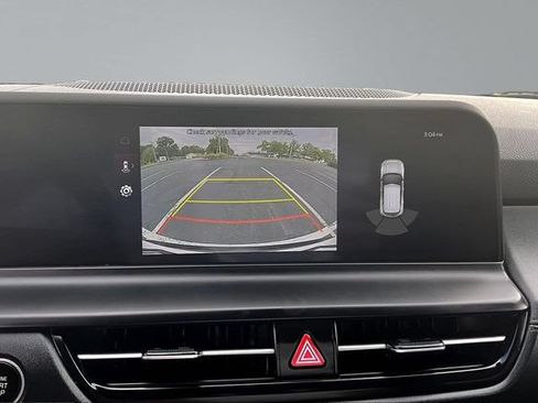 Certified 2025 Kia Seltos SX AWD/4WD image 14