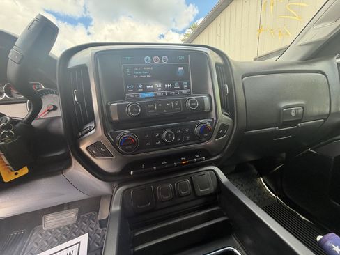 Used 2019 Chevrolet Silverado 1500 LT w/ All Star Edition AWD/4WD image 14