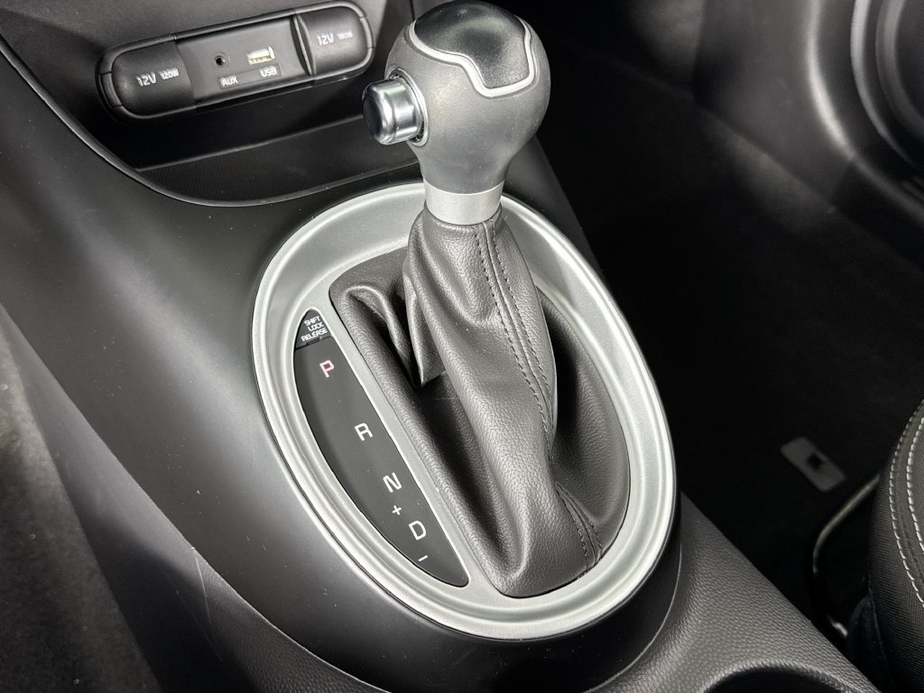 Used 2019 Kia Soul FWD image 22