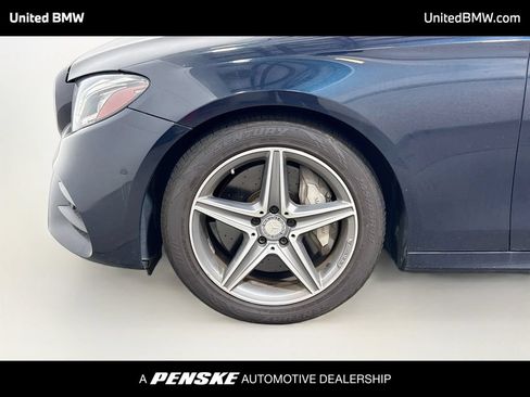 Used 2017 Mercedes-Benz E 300 image 9