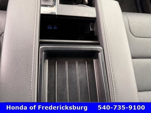 Used 2024 Toyota Tundra Limited image 37