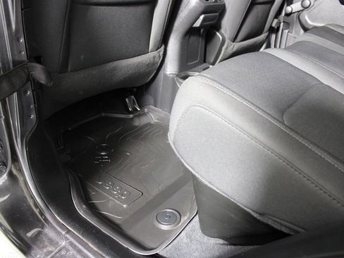 Used 2023 Jeep Gladiator Sport w/ Off Road Group image 27