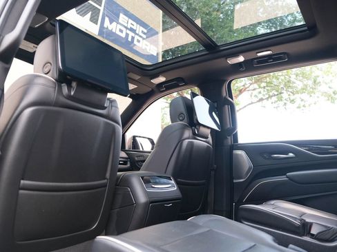 Used 2021 Cadillac Escalade ESV Sport w/ Driver Assist Tech Package RWD image 25