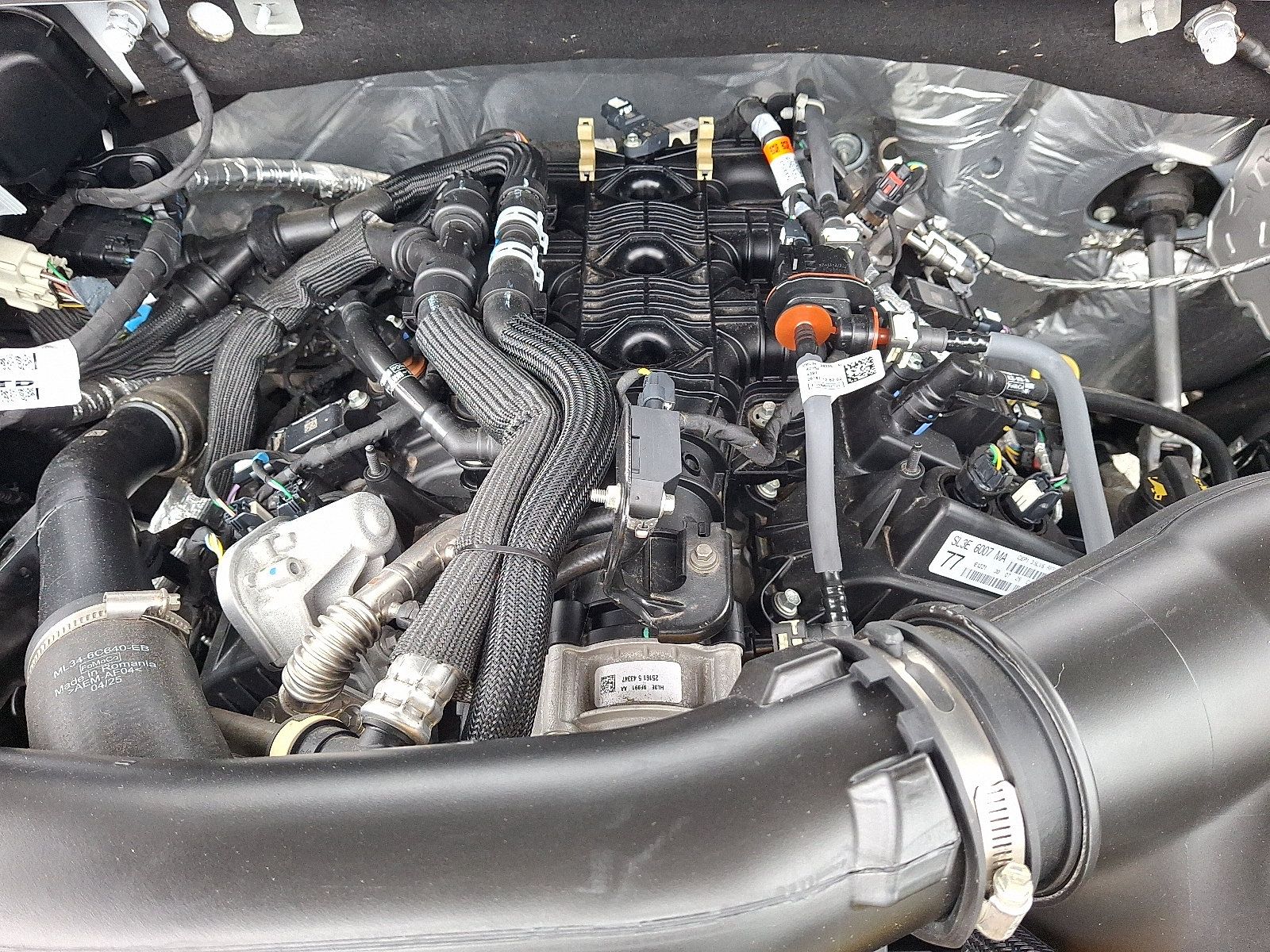Used 2025 Ford Expedition Active AWD/4WD image 28