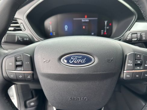 Used 2024 Ford Escape Active FWD image 23
