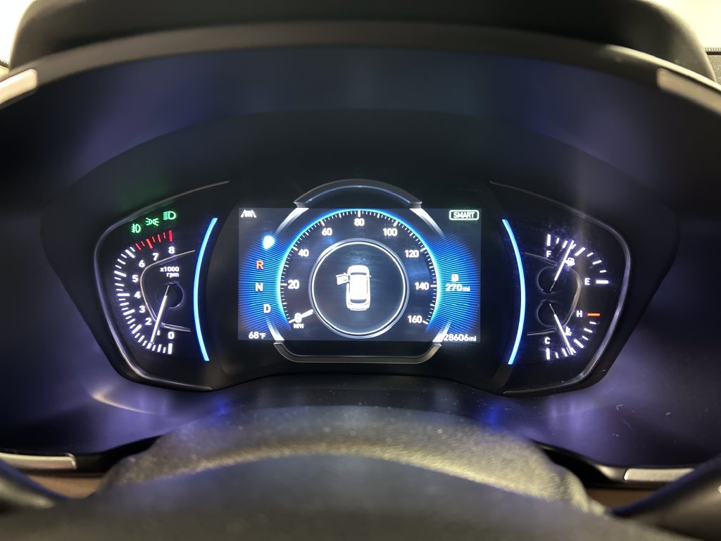 Used 2020 Hyundai Santa Fe Limited w/ Cargo Package FWD image 14