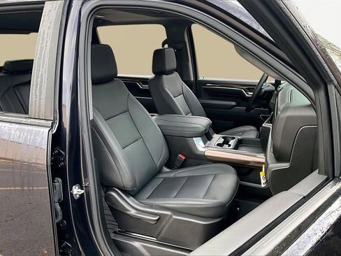 Used 2024 Chevrolet Silverado 2500 LT w/ All Star Edition image 7