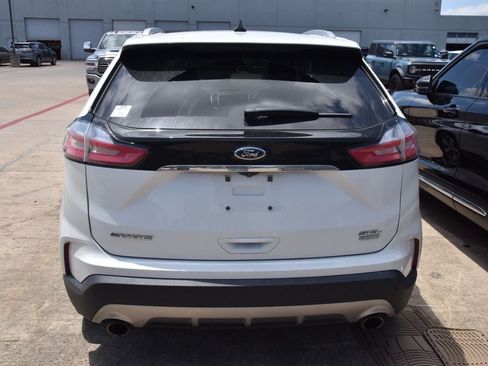 Used 2020 Ford Edge SEL w/ Convenience Package FWD image 6