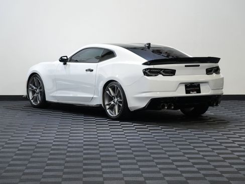 Used 2019 Chevrolet Camaro LS RWD image 8