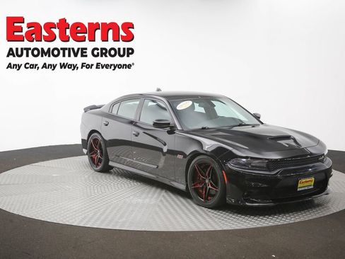 Used 2018 Dodge Charger R/T Scat Pack RWD image 65