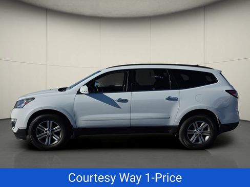 Used 2016 Chevrolet Traverse LT FWD image 6