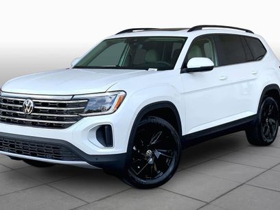 New 2026 Volkswagen Atlas SE