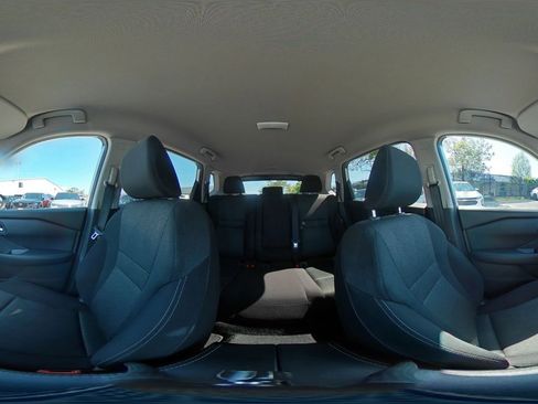 Used 2025 Nissan Rogue SV FWD image 37