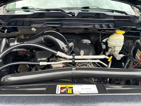 Used 2017 RAM 1500 Laramie w/ Convenience Group AWD/4WD image 26