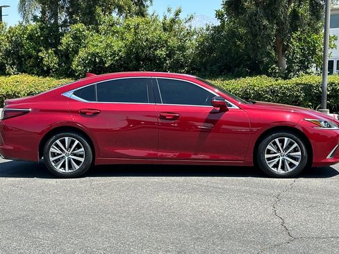 Used 2020 Lexus ES 350 w/ Premium Package FWD image 8