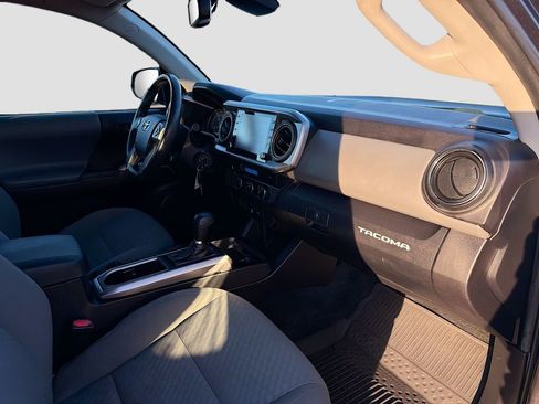 Used 2021 Toyota Tacoma SR5 image 26