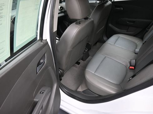 Used 2015 Chevrolet Sonic LTZ FWD image 17