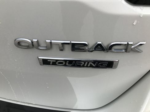 Used 2022 Subaru Outback Touring w/ Popular Package #2 AWD/4WD image 10