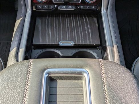 Used 2021 GMC Yukon Denali w/ Denali Ultimate Package image 20