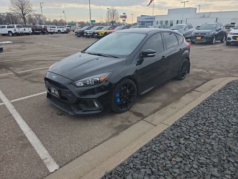 Used 2016 Ford Focus RS image 2